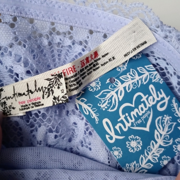 Free People Womens's Quartz Lacey Looks Bandeau- Blue Moon. Size: XS. - Picture 12 of 13